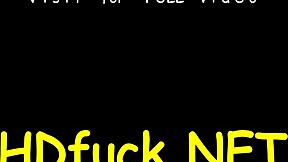 Bombasse russe mince 18+ se fait percer par un hunk musclé.