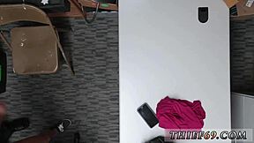 Hala Arkadaş Bölgesindesin Siyah Genç Sertçe Sikiyor. Polis Gelmeden Üniformasında İzle.