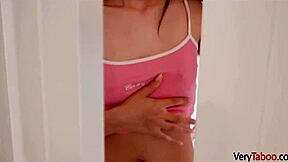 No puedo creer que dejé que mi hermanastro Harmony Wonder usara mi coño.