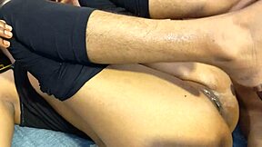 Boyfriend Ko Sweet Desi Girlfriend Ke Saath Share Kar Rahi Hoon Fun Ke Liye