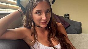 18+ tini halloweeni látogató Macy Meadows háztartási fantáziában Scott Starkkal