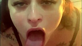 毎日顔と口に精液をねだる！