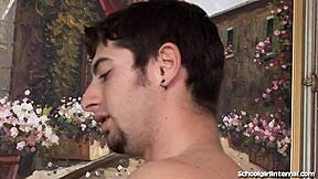 Блондинка-чирлидер получает глубокий кремпай и беременеет после дикого секса с подростком 18+