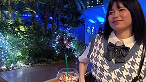 와우! 큰 가슴 아시안 베이비와 호텔에서 생섹스!