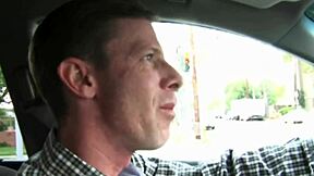 Telanjangin remaja amatir barely legal