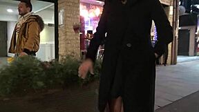 يا، عايز تشوف ملفت وشابة 18+ في حفلة برشلونة برية مع رذاذ شرجي؟