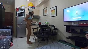 デイジー レディーボーイがブルーブラでフェラしてザーメンもらうプレビュー