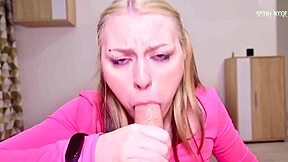 Niechlujna kompilacja głębokiego gardła! Sperma w ustach i gardle szaleństwo!