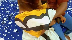 यार, इस टीचर ने अपने स्टूडेंट को सिर्फ हार्ड राइड करने के लिए बुलाया!