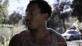 يا، فتاة شابة عمياء 18+ تُنيك محرمات بقوة