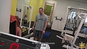 Эй смотри как я продал подругу за бабки на Hunt4k