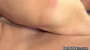 Devica Victoria Nedveslyk sa dugim trepavicama gubi je na kastingu