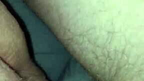 Тийнейджър чука баба си силно за диво крем пай. Не мога да повярвам на това аматьорско действие!