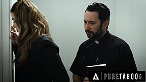 Problem 18+ Eliza Eves knuller præst i hård tabu sex