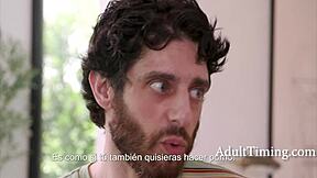 Anna Claire Clouds tradisce con Isiah Maxwell, amico pornstar nero del ragazzo.