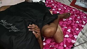 Yo, pogledaj ovaj hightechplace update sa vrućom domaćicom koja se prlja