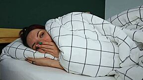 मैं हिल गई, मेरा स्टीपफादर फिर से स्टीपमॉम समझकर किंकी प्ले करता है