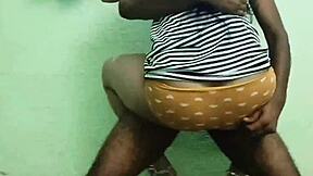 صديقة ديسي وصديقها تم القبض عليهم في فيديو أنال فيروسية في الفندق