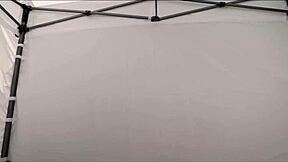 पूलसाइड मसाज स्टेप आंटी क्लोवर बाल्टीमोर के साथ हॉट हो जाता है