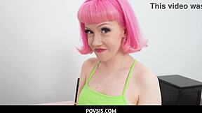 Povsis ajută-o pe sora vitregă să ajungă la orgasm cu mângâiere și sex oral Evie Rees