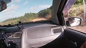 En usko, että Fernanda Chocolate ja Joao riehaantuivat villisti rannalla