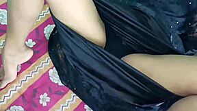 Saya Horny Banget Nonton Istri Slut India Tiup Kontol Besar Saya