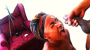 Personale Non Ne Ho Mai Abbastanza di Questa Sborrata Ebony nella Vasca