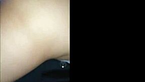 Nevlastní máma má velký zadek, udělá mi to tvrdé, musím si masturbovat