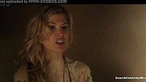 Rosamund Pike brille dans Women in Love Ep2 2011 avec des scènes captivantes