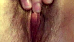 Эй, милашка, хочешь показать мне свою сладкую вьетнамскую киску сегодня вечером?