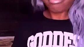 Man, ik ben geschokt... stiefzus slobbert mijn 11-inch tot ik knal!