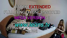 ¡Wow, capturé 4 regalos upskirt en el vestuario con acción de cámara voyeur backstage! 😍