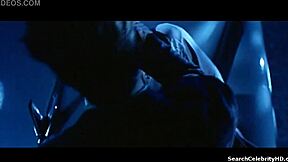 Yo, mate Sheryl Lee dans une scène topless rétro de 1997 🔥