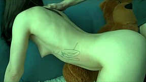 Ketahuan dia ngintip saat aku mainin memekku, jadi aku ajak kontolnya ikut