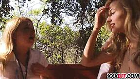 Лесбиянки вожатые обманывают меня в дикую групповуху