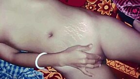 สาวอินเดียสวยแตกสุดเหวี่ยงในปาร์ตี้บ้านเอง