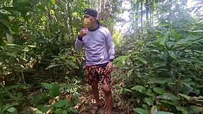 Hey, saya tangkap orang kencing di hutan dan buat tawaran tak dijangka yang tak boleh ditolak!