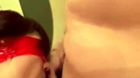 Svázaná v cosplay s kočičíma ušima, hluboko v krku tvrdě a fackovaná!