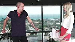 Private com - 18+少女第一次黏糊糊颜射