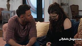 Csak egy mostohacsalád vagyunk, vad orgiákkal - Leana Lovings, Bunny Madison