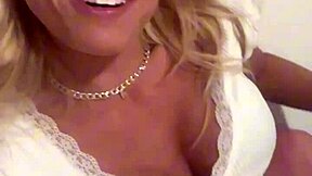 Hun sniger sig ind for at kneppe mig under min pause?