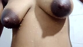 यह एमिश लड़की कड़ी डबल पेनेट्रेशन चाहती है, चूत और गांड में ब्रीडिंग के लिए!