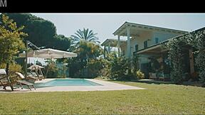 Wow! Vårledigheten blir vild med min förföriska styvaunt Coco Vandi!