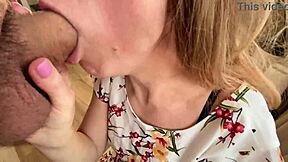 Todellinen petkutus vaimon parhaan kaverin kanssa kun hän on töissä