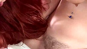 Dve drobni 18+ najstnici 18+ delita velik predmet in se skupaj igrajo - laney grey - april snow - brad newman