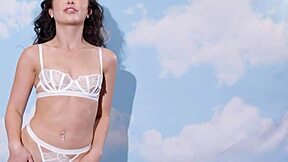 Голый гольф с волосатой 18+ Джейн Уайлд. Большая жопа на показ! ⛳