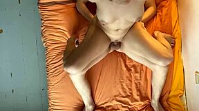 Remlic deli svoje najbolje trenutke sa ogromnim kurcem u neuređenoj kompilaciji