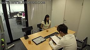 Lažna avdicija za idol za ljubko japonsko najstnico 18+?