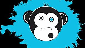 Lola Foxx plaagt met furry hoed schatjes