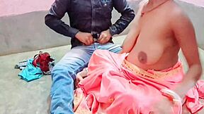 Mooi Indiaas Moslim Meisje Krijgt Kont Hard Geneukt Door Kleermaker!